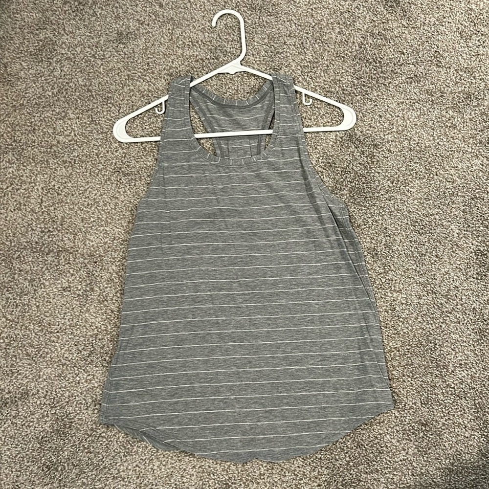 Lululemon tank top